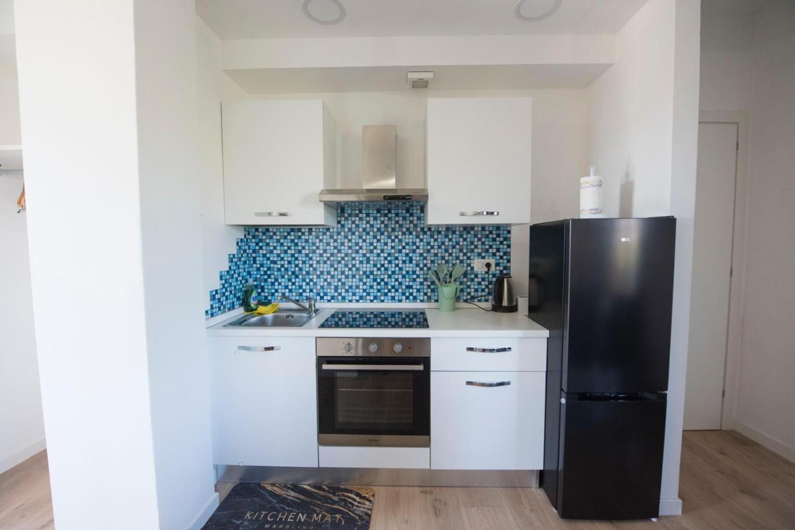 B&B Casa Cosmano 브란칼레오네 마리나 외부 사진